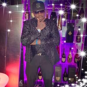 Meet your Posher, Lou